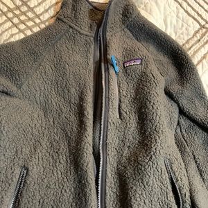 Size medium Patagonia jacket